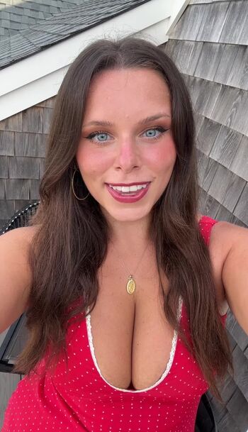 Full leaked Elizabeth owens page private onlyfans photo