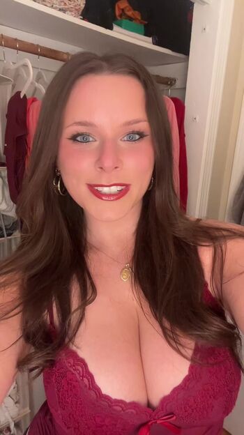 Full leaked Elizabeth owens private onlyfans photo
