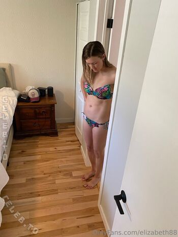 Full leaked Elizabeth private onlyfans photo