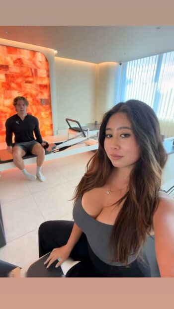 Full leaked Elizabethxpang private onlyfans photo