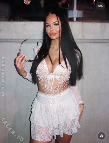Full leaked Eljana kva private onlyfans photo