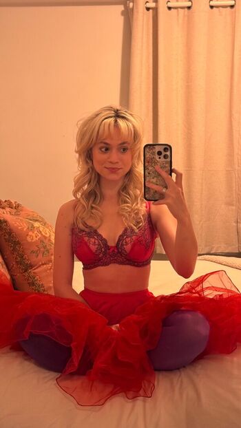 Full leaked Ella ballentine private onlyfans photo