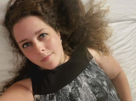 Full leaked Ella enamored private onlyfans photo