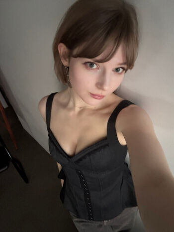 Ella Freya