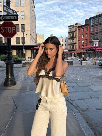 Full leaked Ella mendelsohn page private onlyfans photo