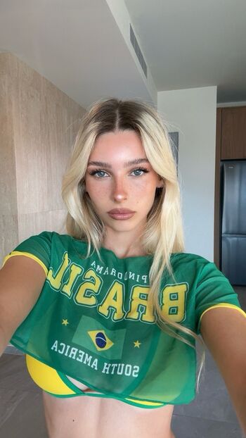 Full leaked Ella netzer page private onlyfans photo