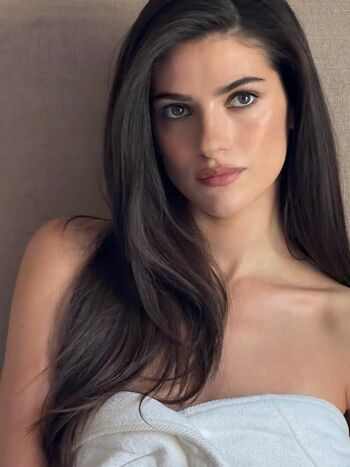 Full leaked Ella rubin private onlyfans photo