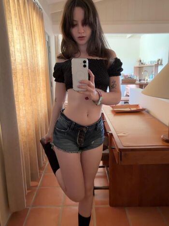 Full leaked Ella woolsey private onlyfans photo