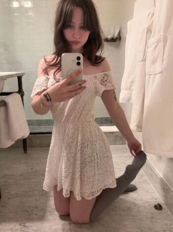 Full leaked Ella woolsey private onlyfans photo