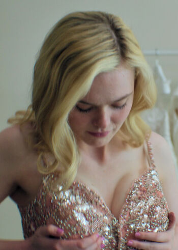 Full leaked Elle fanning page private onlyfans photo