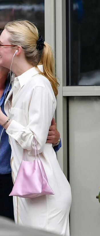 Full leaked Elle fanning page private onlyfans photo