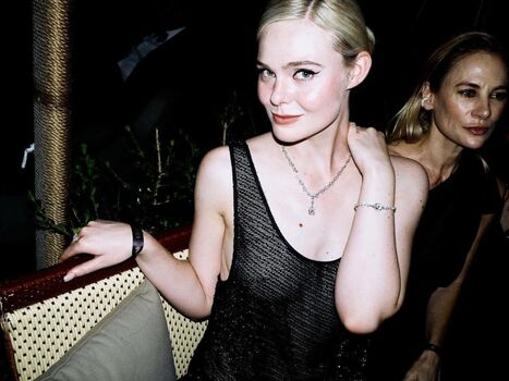 Elle Fanning