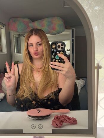 Full leaked Elle lindsey private onlyfans photo