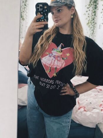 Elle Lindsey