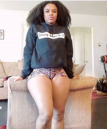Elle_themuse