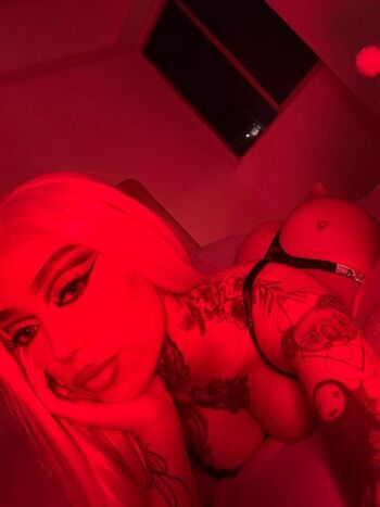 Full leaked Ellelie private onlyfans photo
