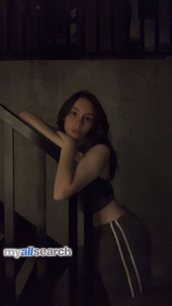 Full leaked Elleoc private onlyfans photo