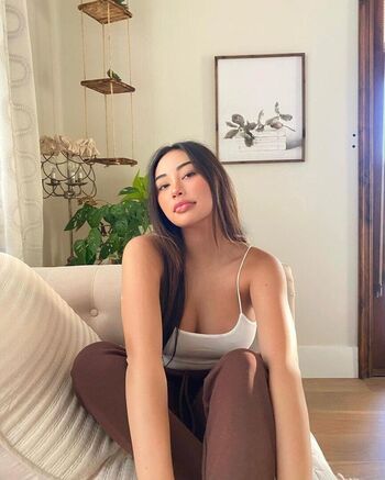 Full leaked Elleriemarie private onlyfans photo