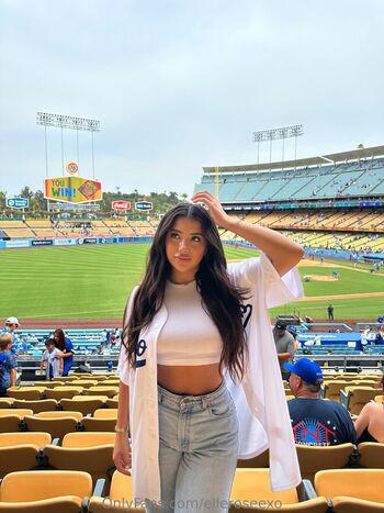 Elleroseexo