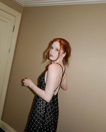 Ellie Bamber