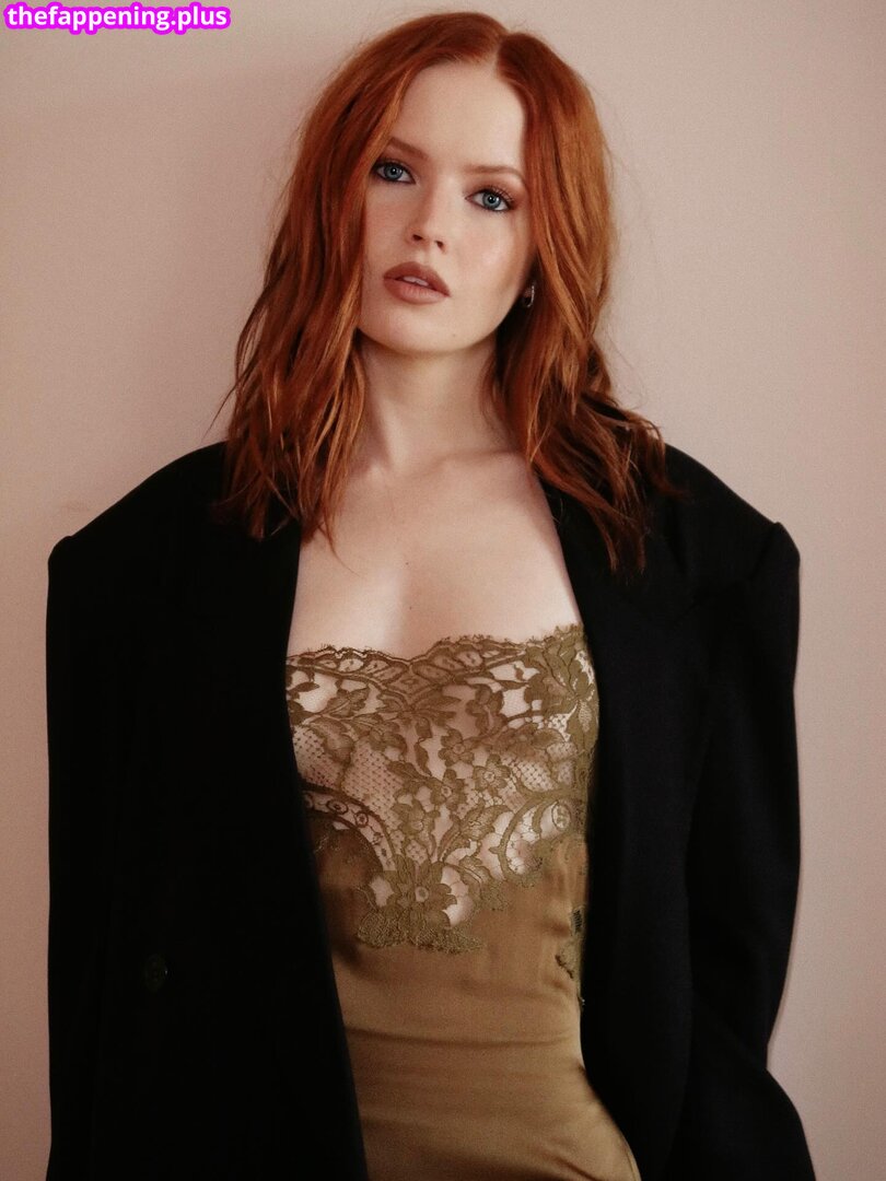 Ellie Bamber