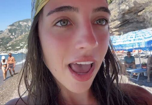 Full leaked Ellie dobleske private onlyfans photo