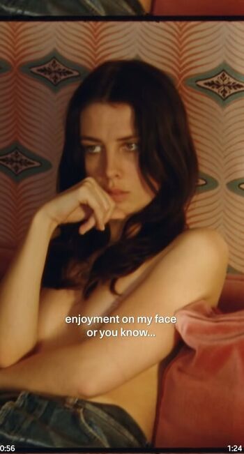 Ellie Rowsell