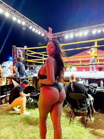 Full leaked Ellie the empress private onlyfans photo