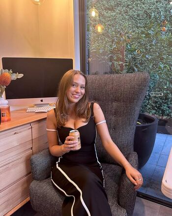 Full leaked Ellie warmbrunn page private onlyfans photo