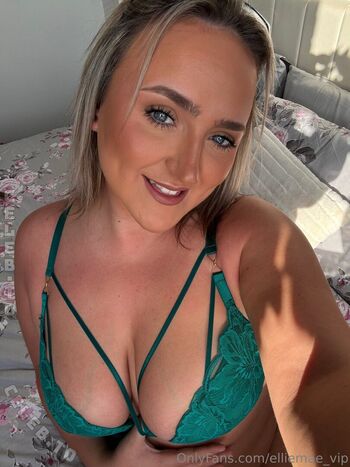 Full leaked Elliemae vip private onlyfans photo