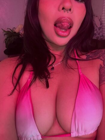 elliexxxlove