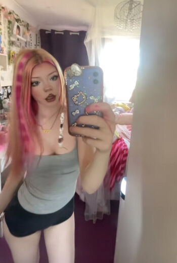 Full leaked Ellouise jane mary private onlyfans photo