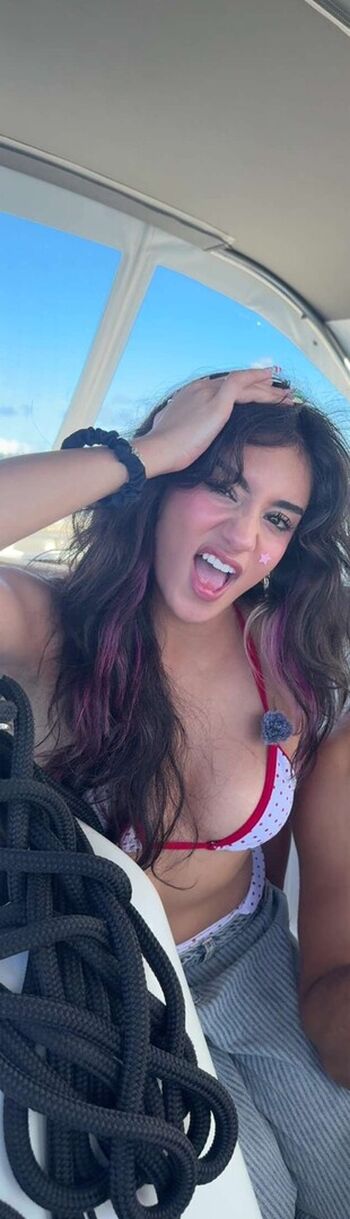 Full leaked Ellysa yagho private onlyfans photo