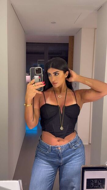 Full leaked Elmaysah private onlyfans photo