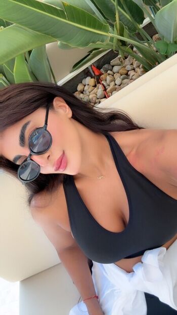 Full leaked Elmaysah private onlyfans photo