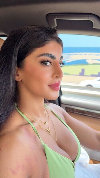 Full leaked Elmaysah private onlyfans photo