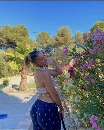 Full leaked Elnrd private onlyfans photo
