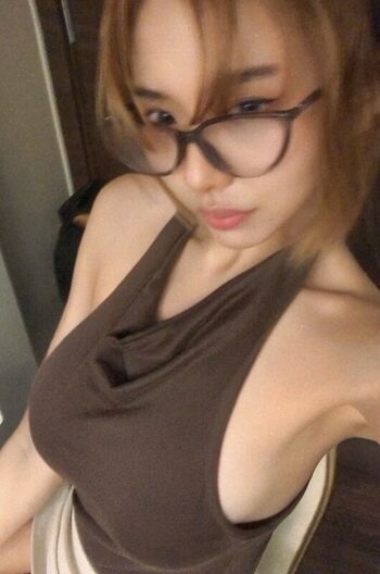 Full leaked Eloise winchel page private onlyfans photo