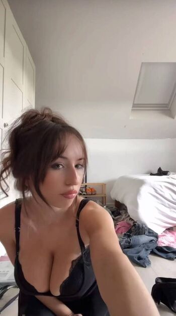 Eloisemrharkness