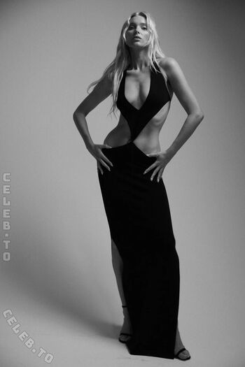 Full leaked Elsa hosk page private onlyfans photo