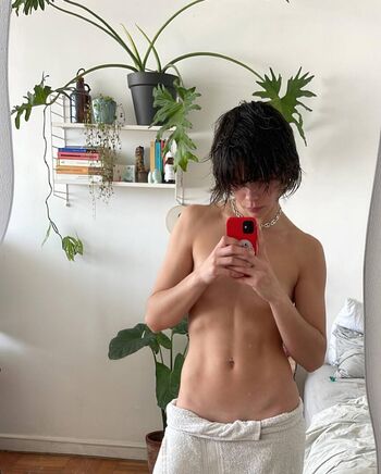 Full leaked Eltiorodriguez private onlyfans photo