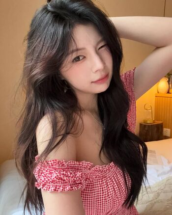 Full leaked Elyn leong page private onlyfans photo