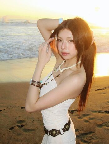Elyn Leong