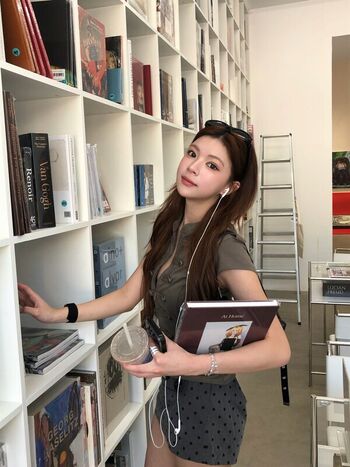 Elyn Leong