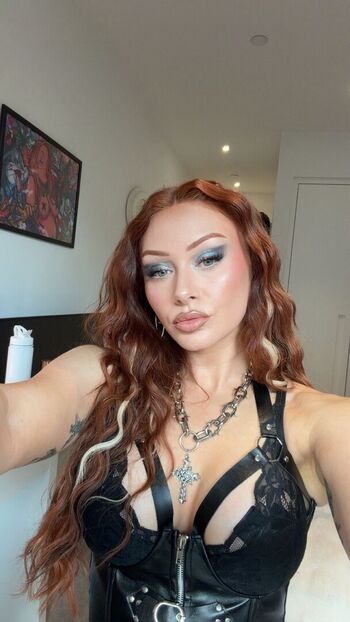 Full leaked Elz the witch private onlyfans photo
