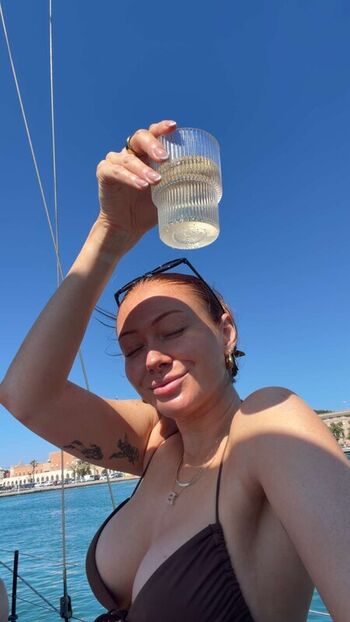 Full leaked Elz the witch page private onlyfans photo