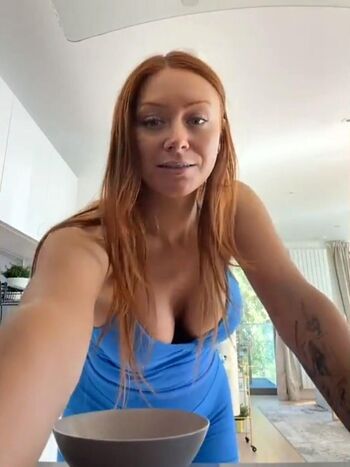 Elz The Witch