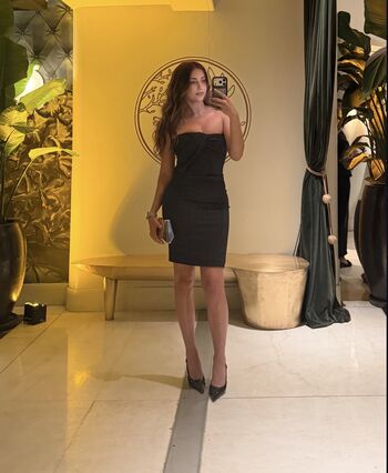 Full leaked Emelia hartford page private onlyfans photo