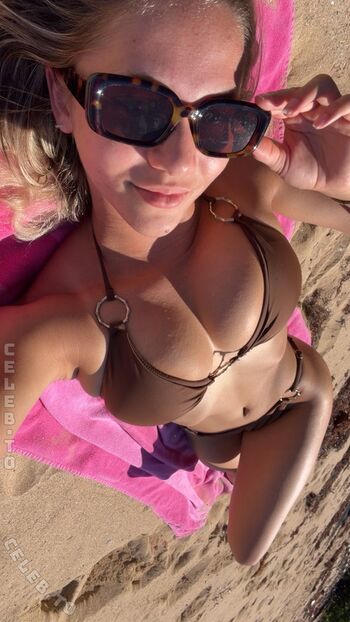 Full leaked Emerald gordon wulf page private onlyfans photo