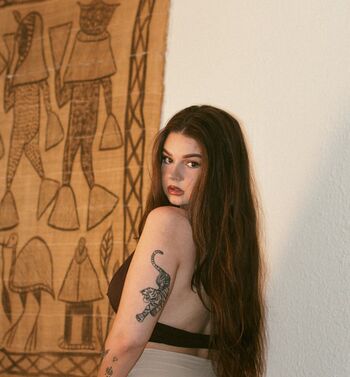 Emi Rhea